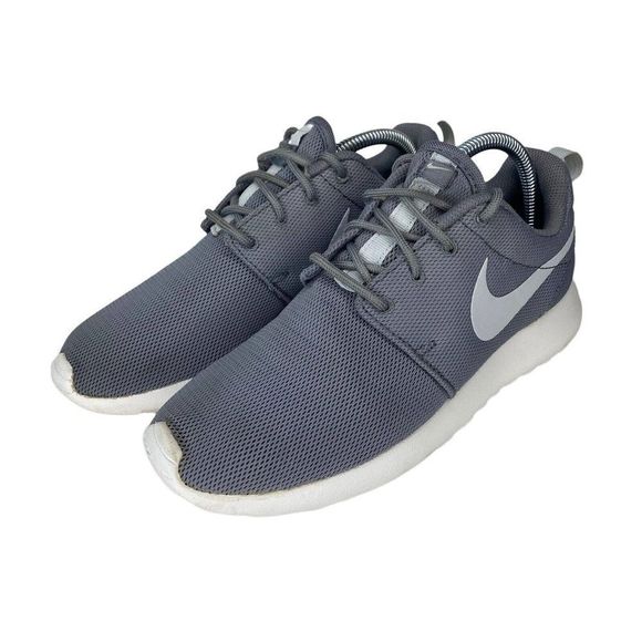 Nike Roshe One Women's 7 US Cool Grey Summit White Running Shoes 844994-003 - Picture 1 of 8